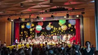 Soirées scolaires Moudon -  Préparation pour le chant final
