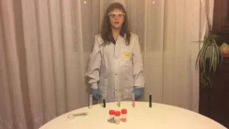 Les atomes par Naomi