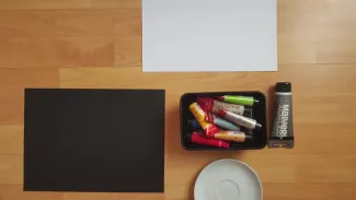 Création artistique (déchirer)