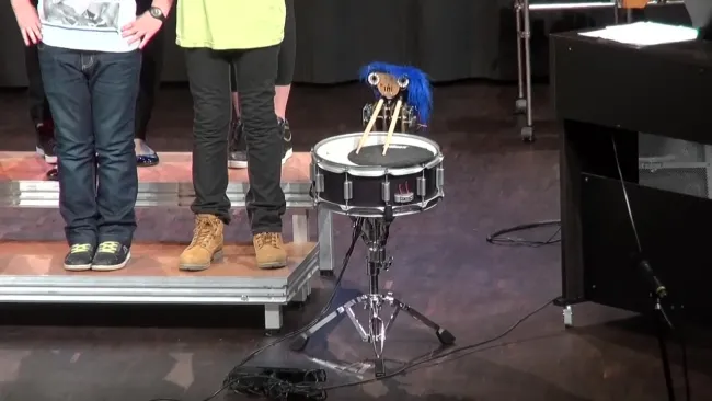 Drumbot T800