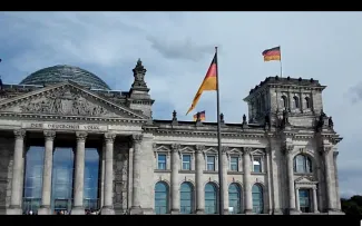 Folge 2 - Die Regierung